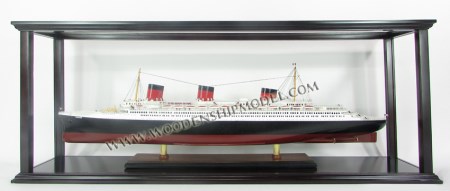 Cruise Ship Display Case - Mô Hình Thuyền Buồm Gia Nhiên - Công Ty TNHH Gia Nhiên
